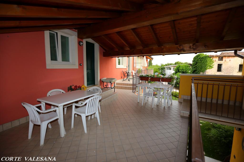 Corte Valesana Lazise Habitación foto
